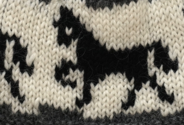 Bonnet de laine tricoté à la main - cheval islande - gris