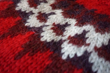 Klassischer Islandpullover Handgestrickt HSI-203 - Rot