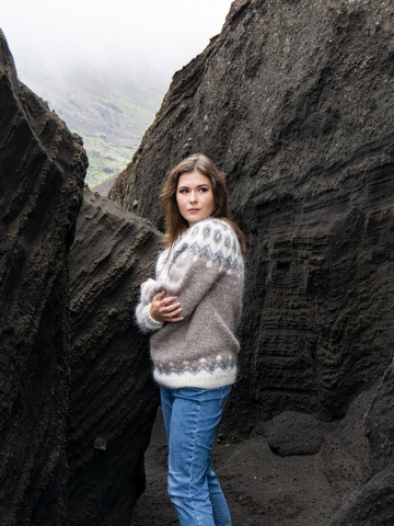 Breiter handgestrickter Islandpullover XXXL -  A= 73 cm, B= 66 cm, C= 48 cm