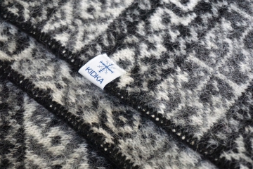 Icelandic Wool Blanket - Black