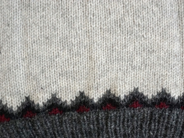 Traditional Icelandic Wool Sweater Hand-knit HSI-223 - light-grey