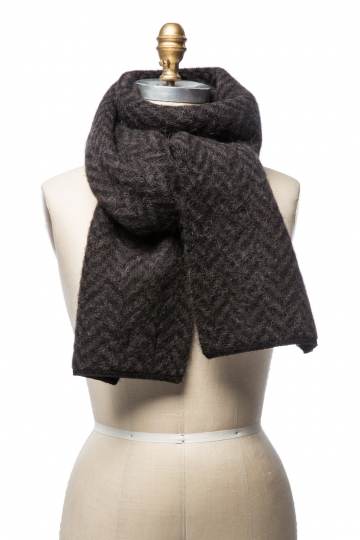 VARMA 047 - fishbone scarf - brown / black