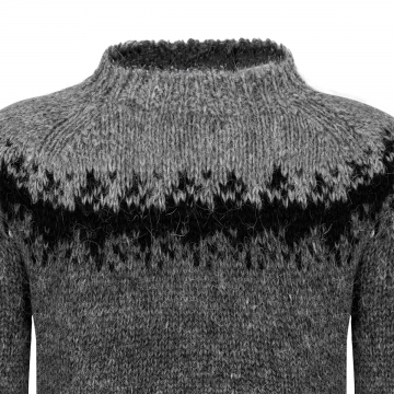 Dünner Handgestrickter Islandpullover- Grau-Schwarz