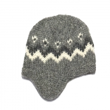 Bonnet de laine tricoté à la main - gris