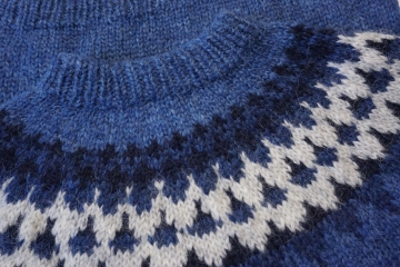 Handgestrickter Island-Pullover HSI-245 - blau