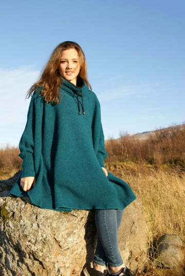 Womens Wool Poncho with collar - turquoise