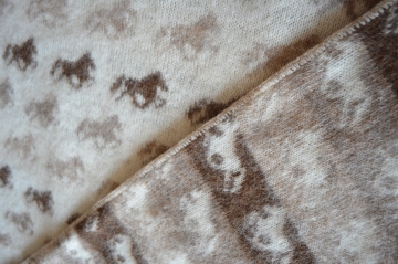 Icelandic Wool Blanket 054 - Iceland Horse - Beige