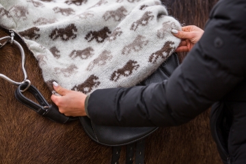 KIDKA Saddle Cover - Icelandic Wool