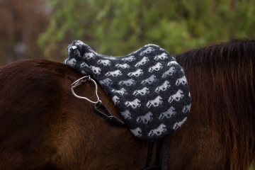 KIDKA Saddle Cover - Icelandic Wool