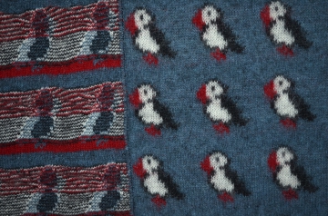 Small Wool Blanket Puffin - Blue - 80 x 80 cm