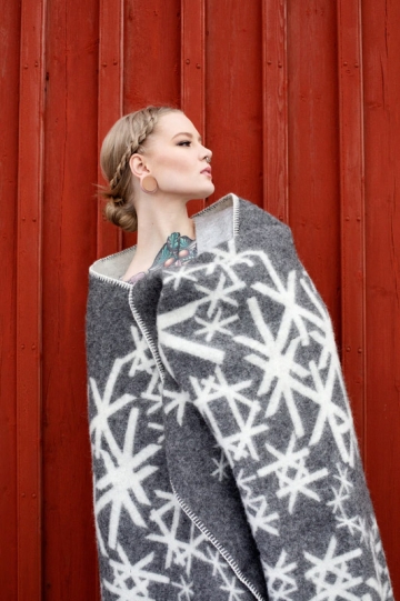 Nordic Woolblanket - Strength - dark grey