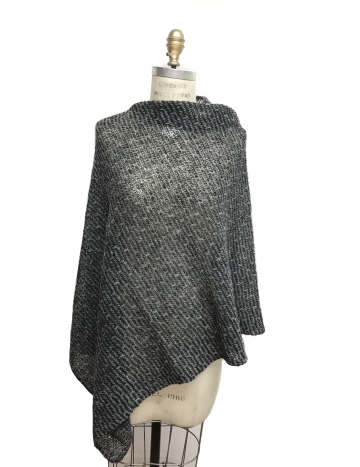 Oversized wool poncho - black / grey